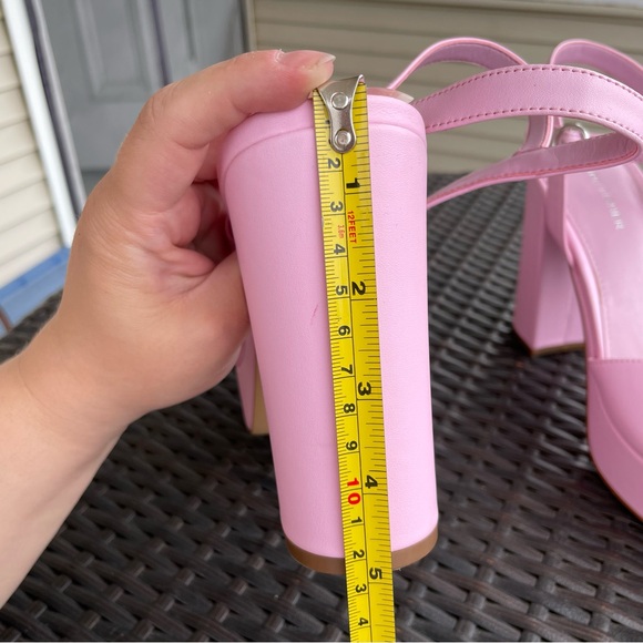 Marc Fisher Pink Dercy Peep Toe Platform Heels Size 10 - Picture 15 of 16